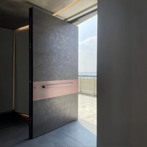 Exquisitely Crafted Cast Aluminum – Off-Axis Door (Revolving Door)1